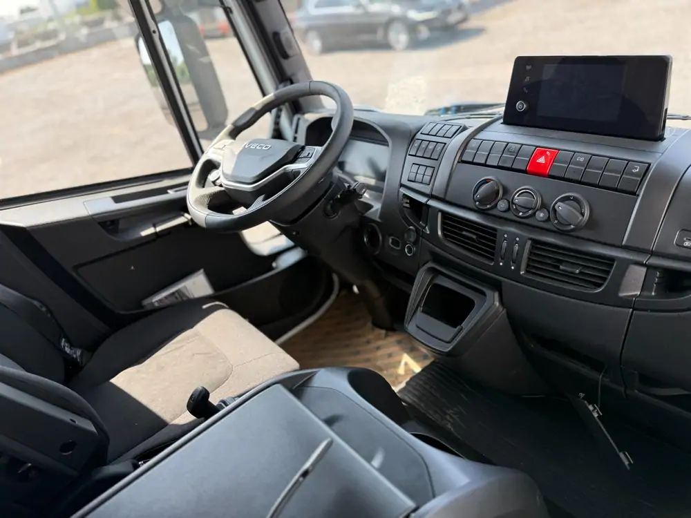 New Iveco Eurocargo 120EL25 Automatic WHITE - Blanc 18