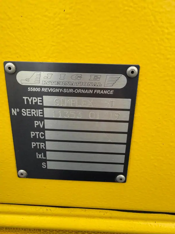 Used Iveco ML120E22 Automatic YELLOW - Jaune 7