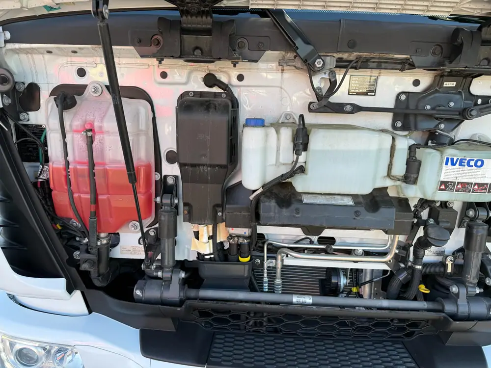 New Iveco ML120E22 Automatic WHITE - Blanc 15