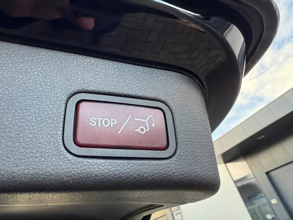 Used Mercedes-Benz GLE250d 4matic Automatic BLACK - Noir 21