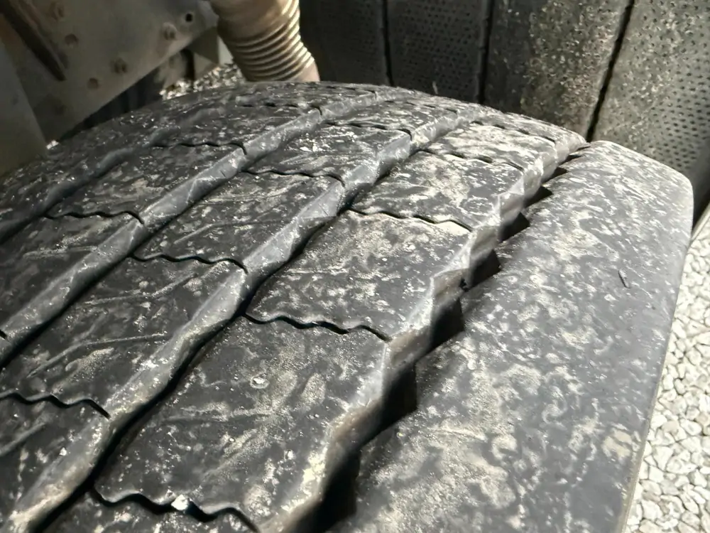 Used Iveco ML120E22 Automatic YELLOW - Jaune 8