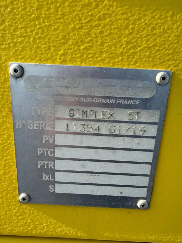 Used Iveco ML120E22 Automatic YELLOW - Jaune 6