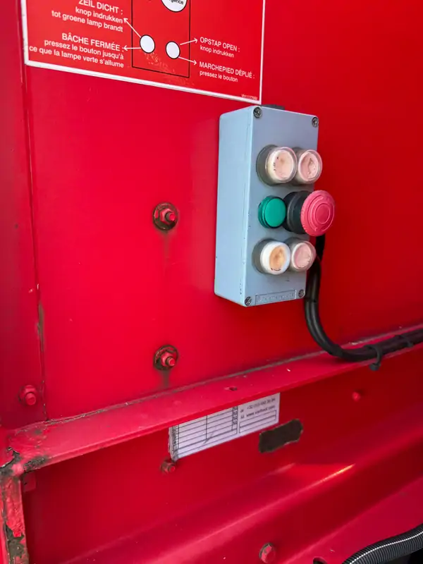 Used Renault Premium Automatic RED - Rouge 16