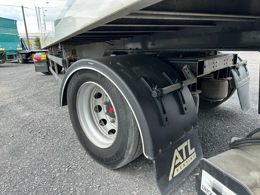 Used System Trailers Box city trailer 1 axle N/A WHITE - Blanc 19