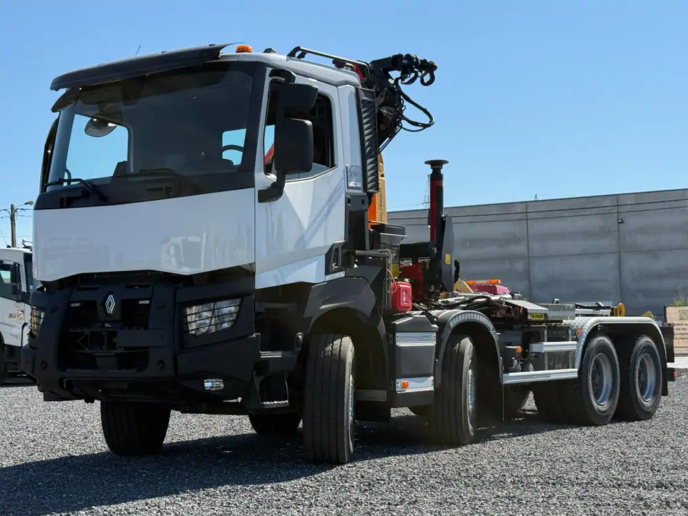 Used Renault K480 Automatic WHITE - Blanc 3