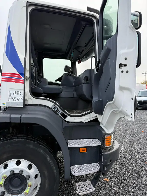 Used Scania P410 Automatic WHITE - White 24