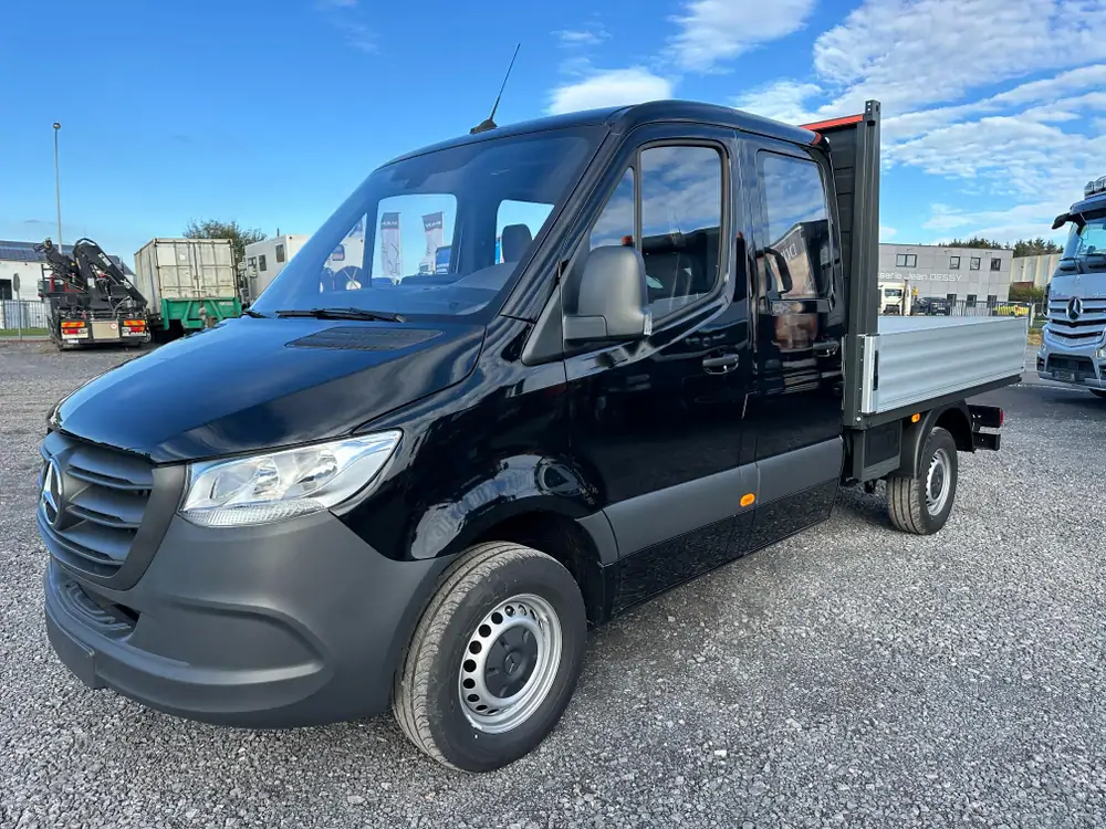 New Mercedes-Benz Sprinter 317 CDI Manueel BLACK - Noir 1