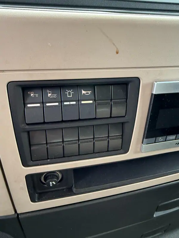 Used MAN MAN 18.540 Automatic RED - Rouge 22