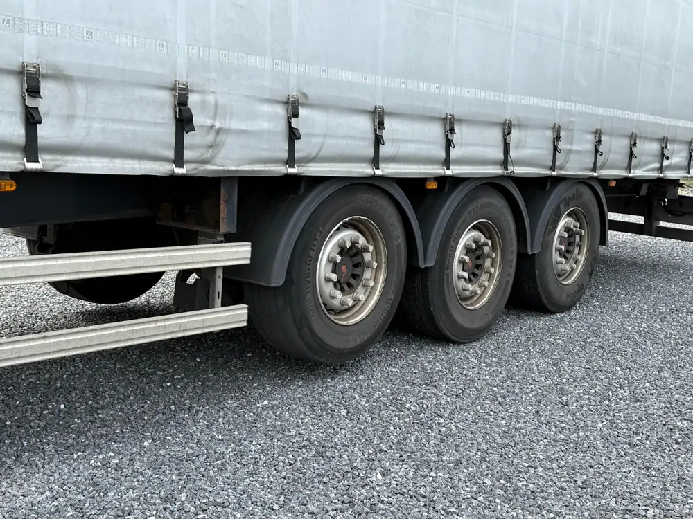Used LeciTrailer Tautliner 3E20 N/A 7