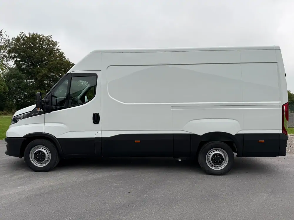 New Iveco Daily 35-140 Manueel WHITE - Blanc 4
