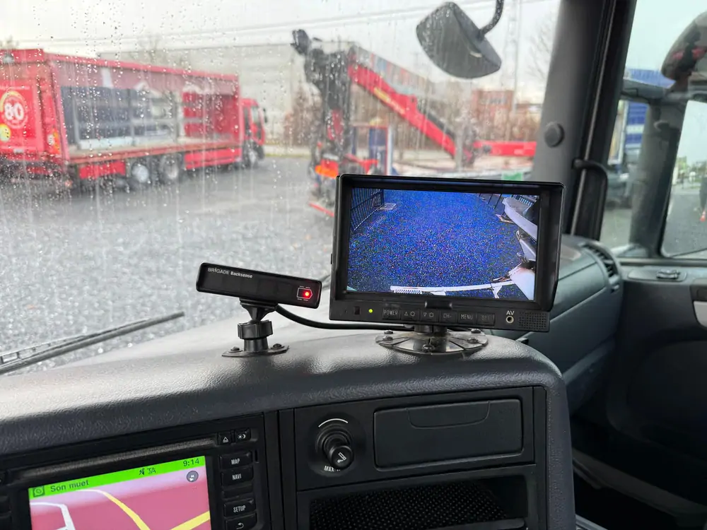 Used Scania P410 Automatic WHITE - White 32