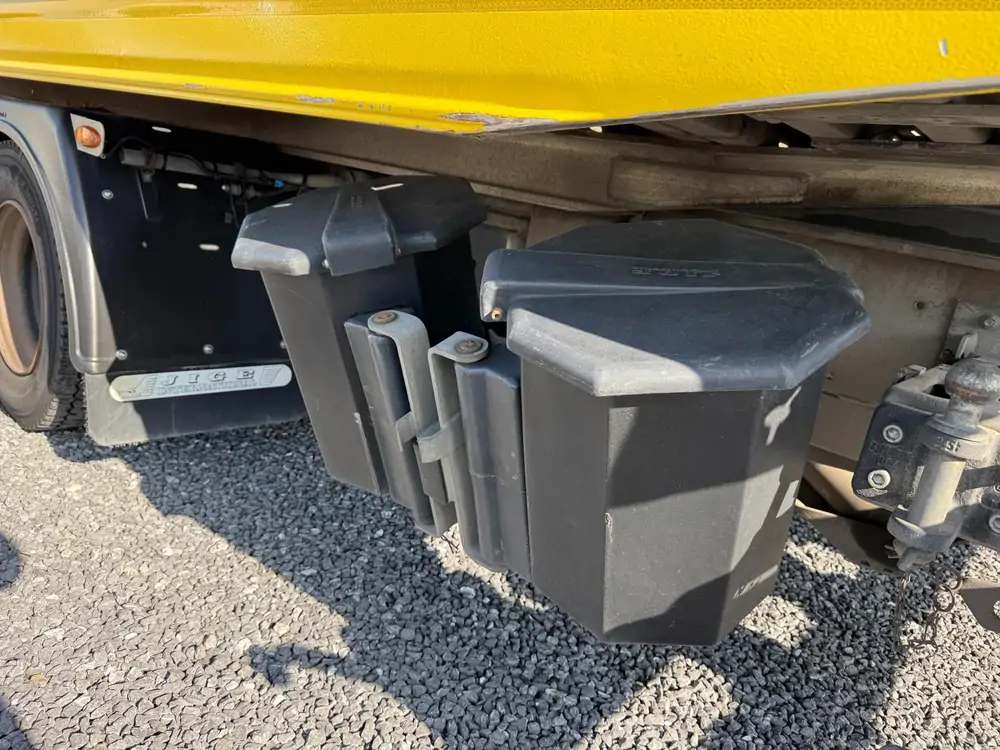 Used Iveco ML120E22 Automatic YELLOW - Jaune 11