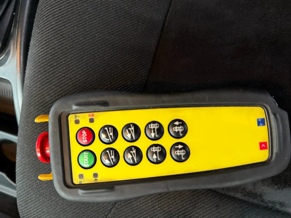 Used Iveco ML120E22 Automatic YELLOW - Jaune 24