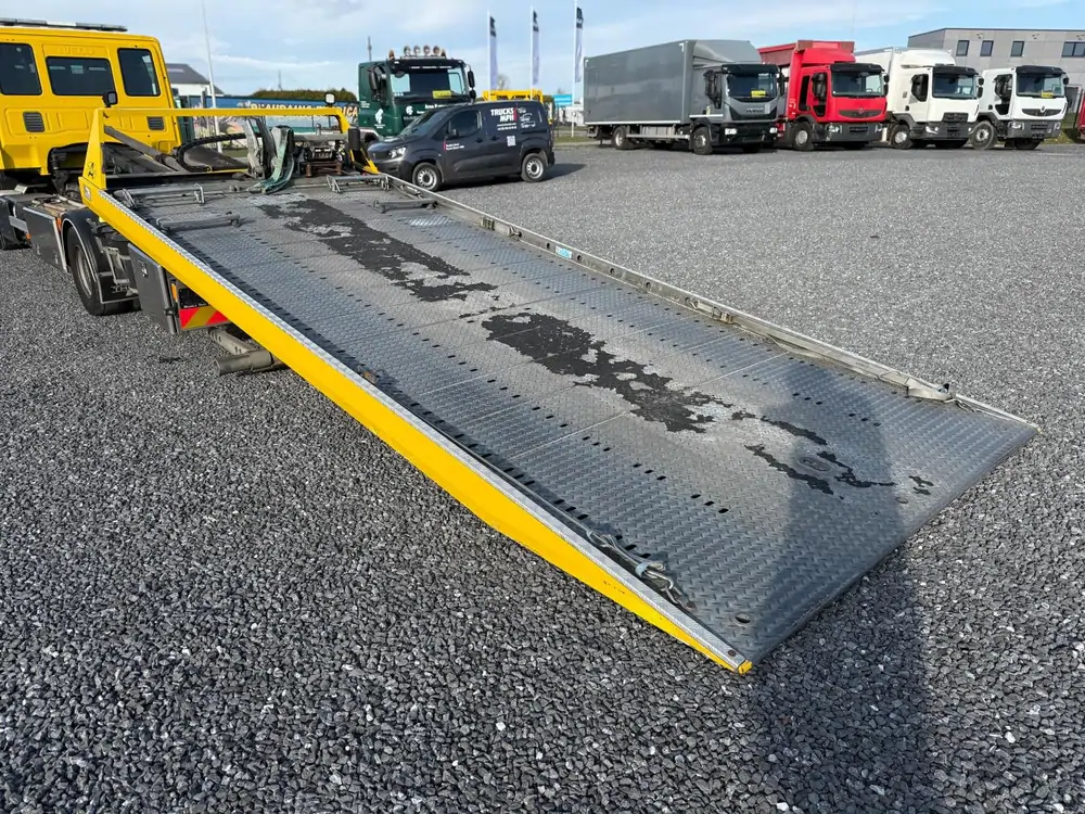 Used Iveco ML120E22 Automatic YELLOW - Jaune 5