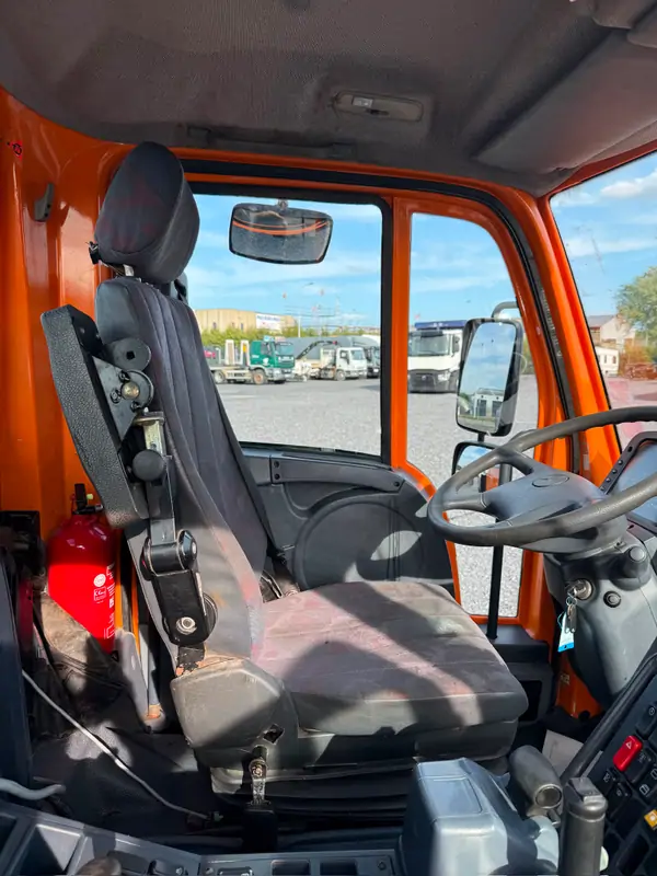 Used Unimog U500 Semi-Automatic ORANGE - Orange 29