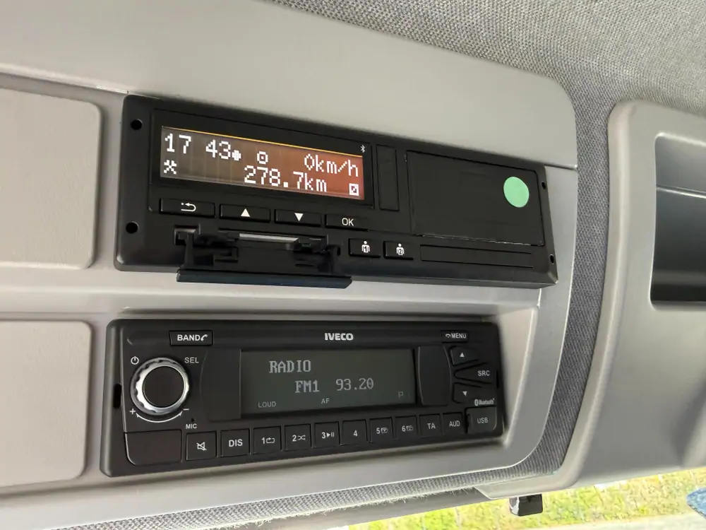 New Iveco ML120E22 Automatic WHITE - Blanc 18