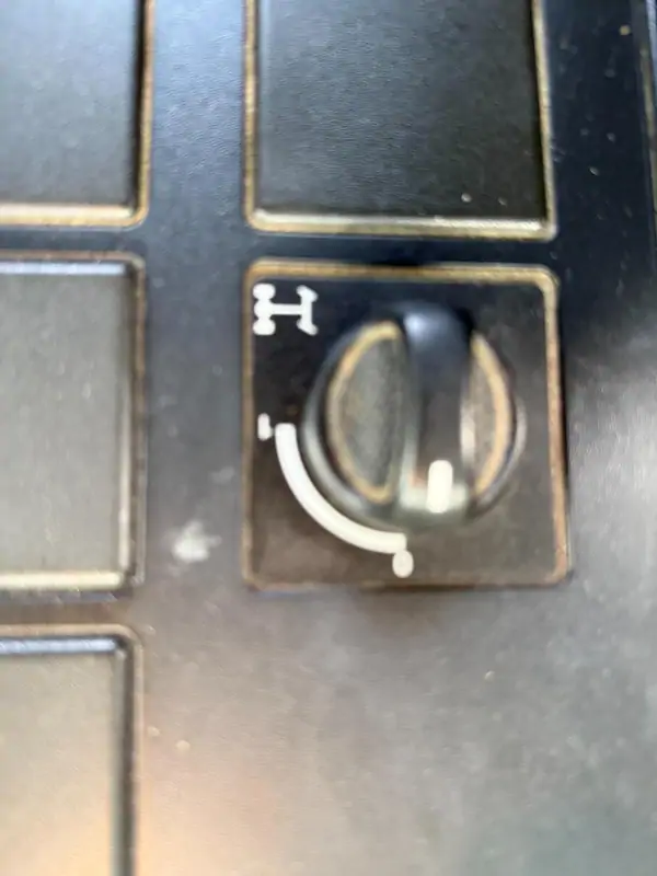 Used Iveco ML120E22 Automatic YELLOW - Jaune 24