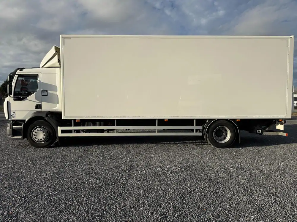 Occasie Renault D280 Automatic WHITE - White 6