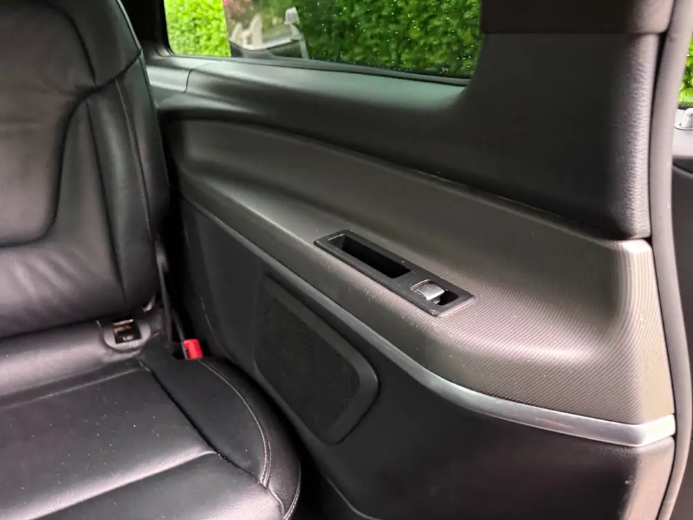 Used Mercedes-Benz V250d Automatic SILVER - Argent 23