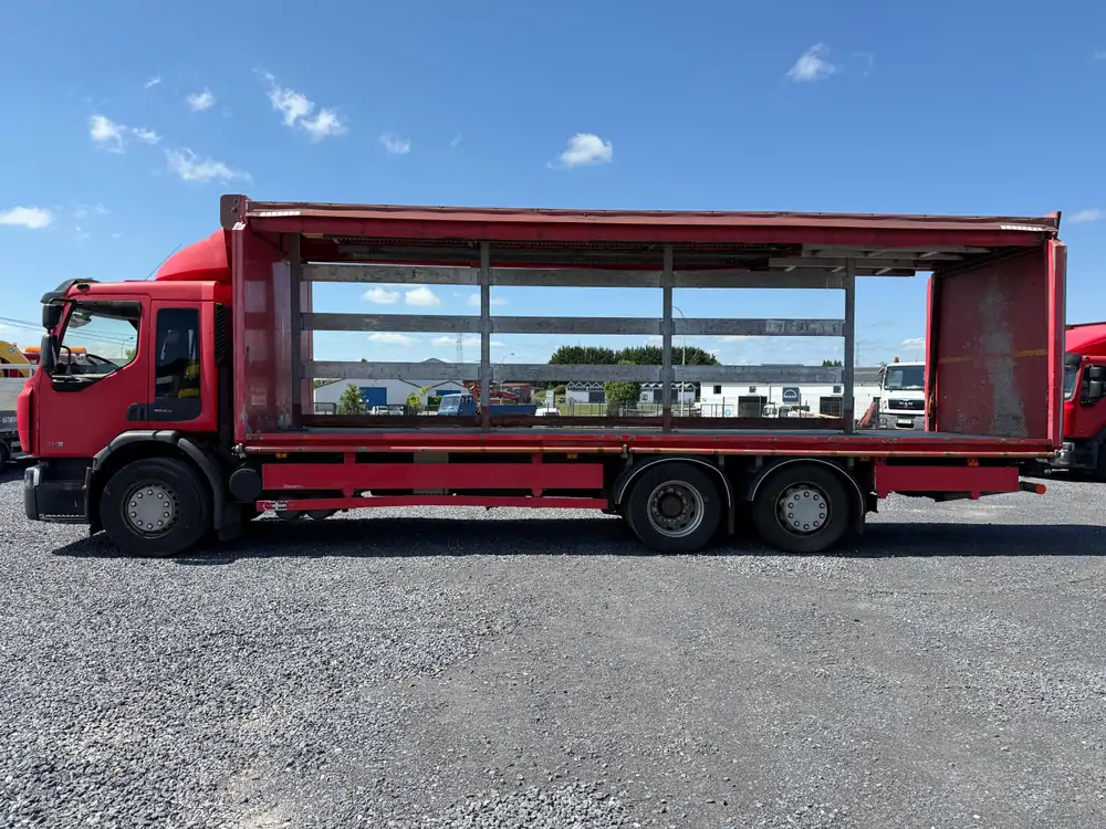 Used Renault Premium Automatic RED - Rouge 8