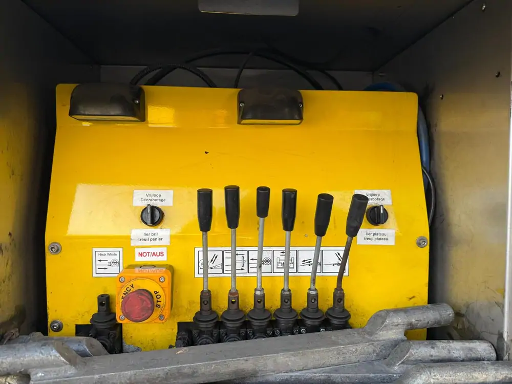 Used Iveco ML120E22 Automatic YELLOW - Jaune 16