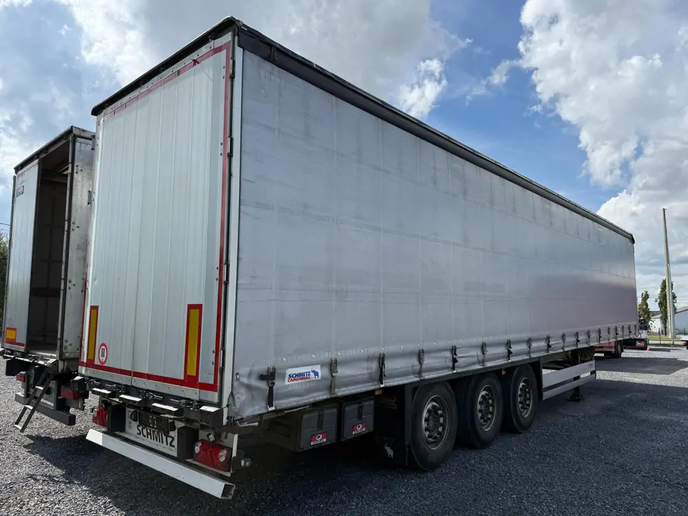 Used Schimtz Cargobull SCB*S3T*Tautliner N/A 1