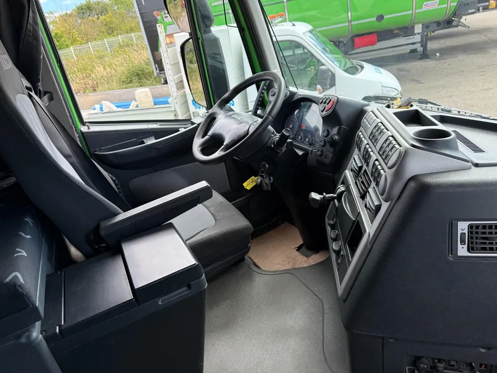 Used Iveco Stralis AS260S50Y/FS Automatic GREEN - Vert 10