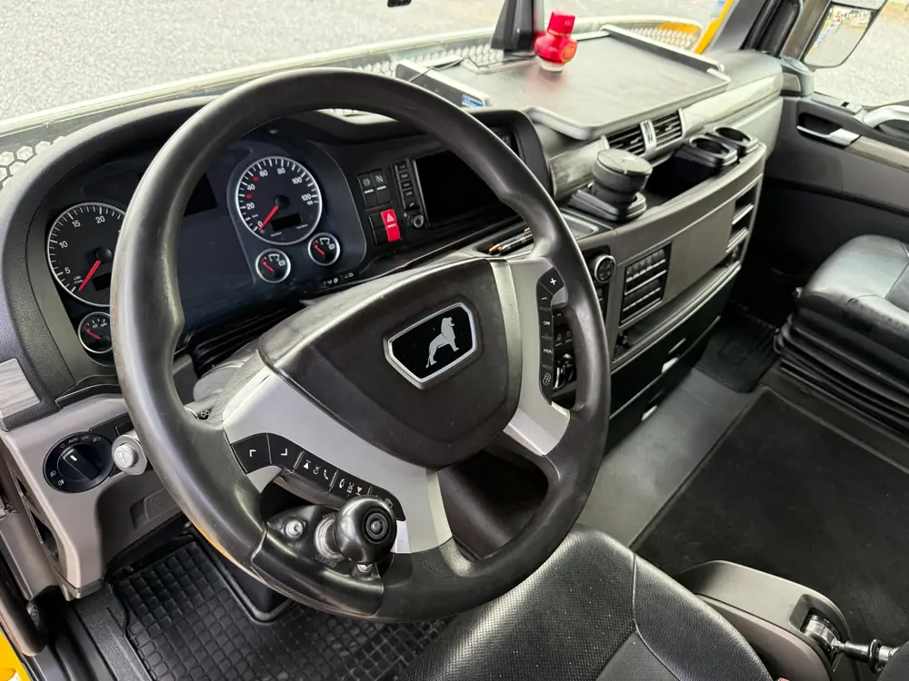 Used MAN TGX 26.640 BLS Automatic 34