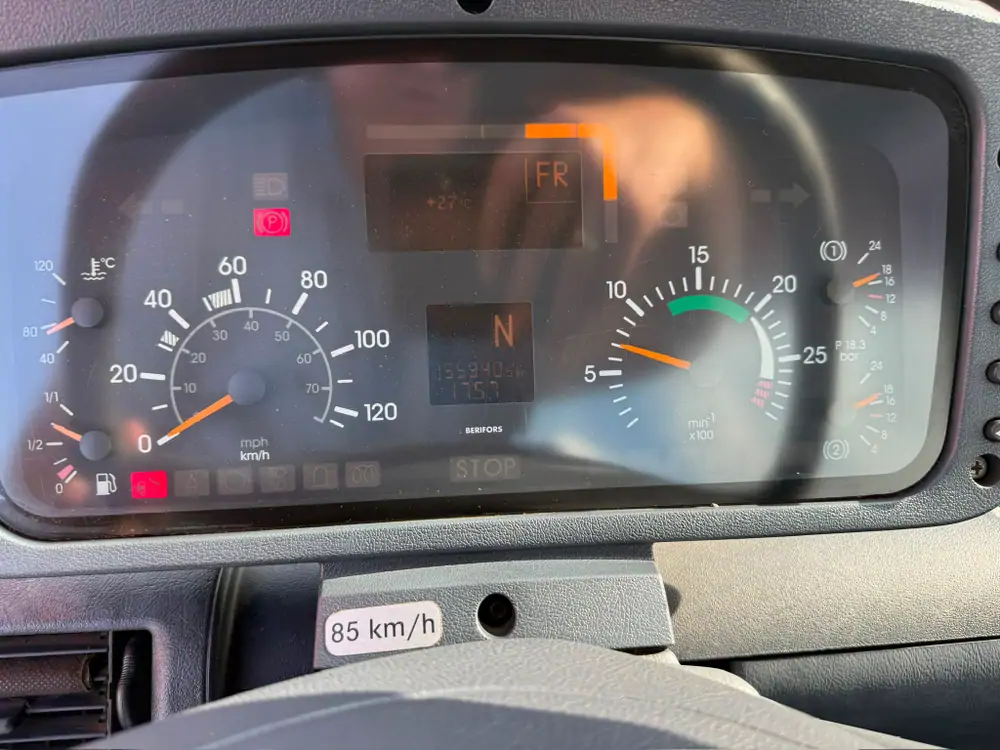 Used Unimog U500 Semi-Automatic ORANGE - Orange 21