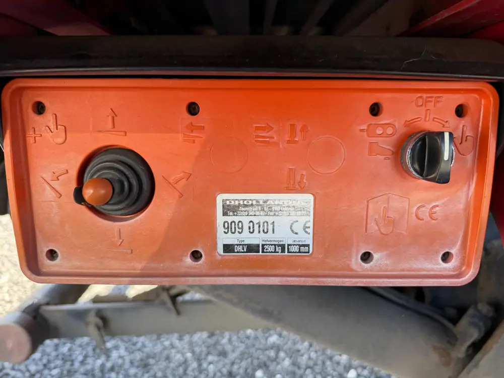 Used Renault Premium Automatic RED - Rouge 15