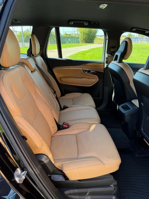Used Volvo XC90 Automatic BLACK - Noir 13