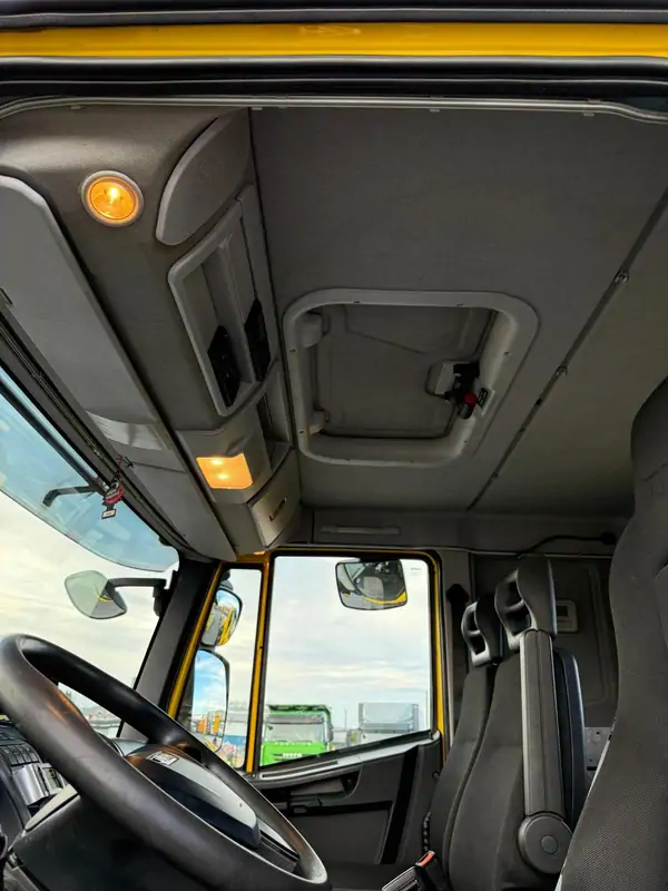 Used Iveco ML120E22 Automatic YELLOW - Jaune 21