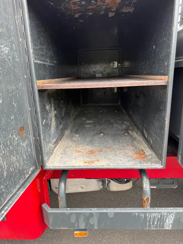 Used Opel Movano Manueel RED - Rouge 21