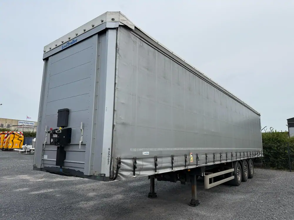 Used LeciTrailer Tautliner 3E20 N/A 1
