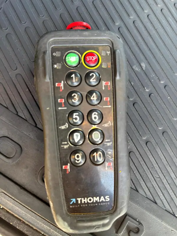 Used Iveco ML120E22 Automatic YELLOW - Jaune 9