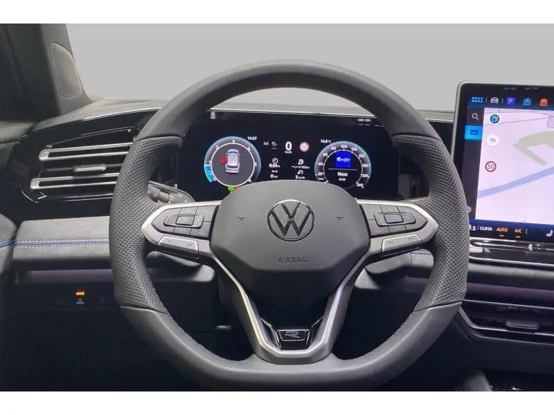 Occasion Volkswagen Tiguan R-Line* Caméra GPS GREY 12