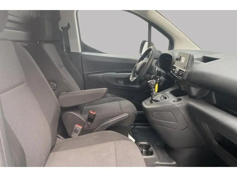Occasion Toyota ProAce City Duty WHITE 8