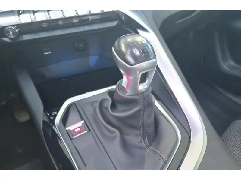 Occasion Peugeot 3008 ALLURE - TOIT OUVRANT GREY 14