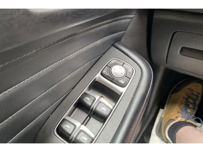 Occasie MG EHS PHEV Luxury BLACK 17