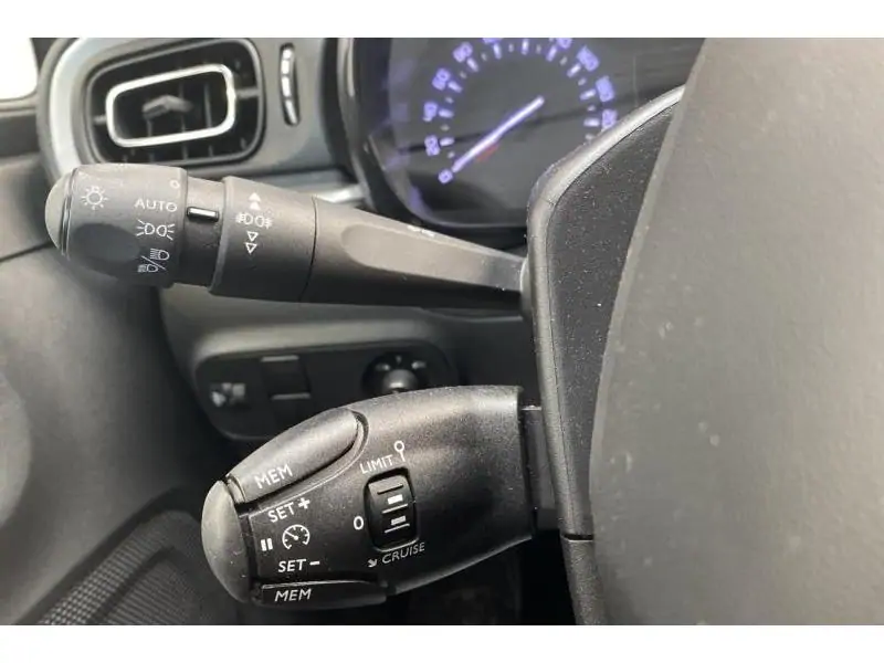 Occasion Citroen C3 Max 1.2 110 eat6 BLACK 23