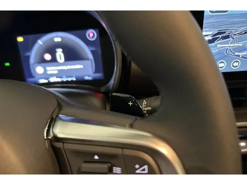 VEHICLE__CONDITION_SERVICE Fiat 600 Hybrid 110pk POP GREEN 24