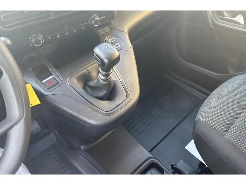 Occasion Citroen Berlingo XL DUBBELE CABINE 5 PL WHITE 16