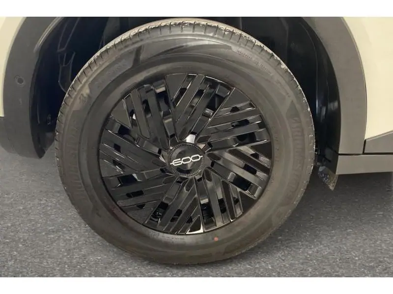 Occasion Fiat 600 Hybrid WHITE 23