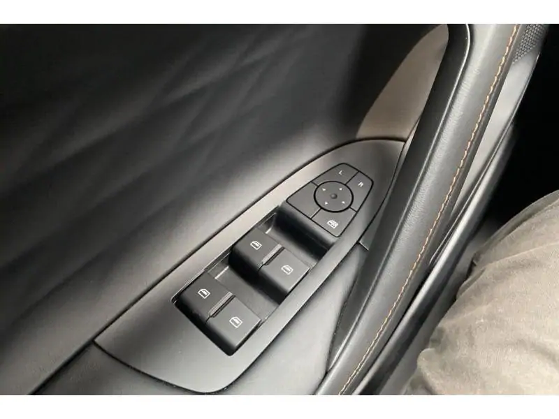 Occasion MG HS 1.5 T-GDI DCT COMFORT WHITE 17