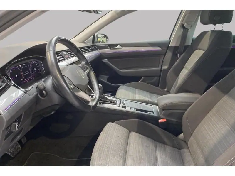 Occasion Volkswagen Passat Business GREY 10