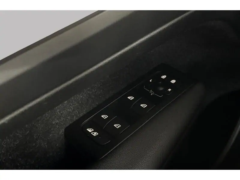 Occasion Volvo XC40 T2 WHITE 17
