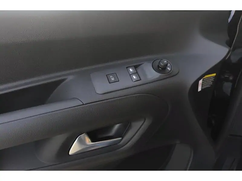 Occasion Peugeot Partner Premium 130PK eat8 BLACK 17