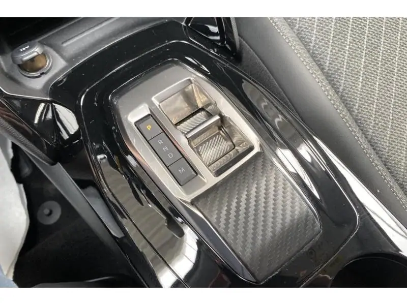 Occasion Peugeot 208 Allure Hybrid BLACK 16