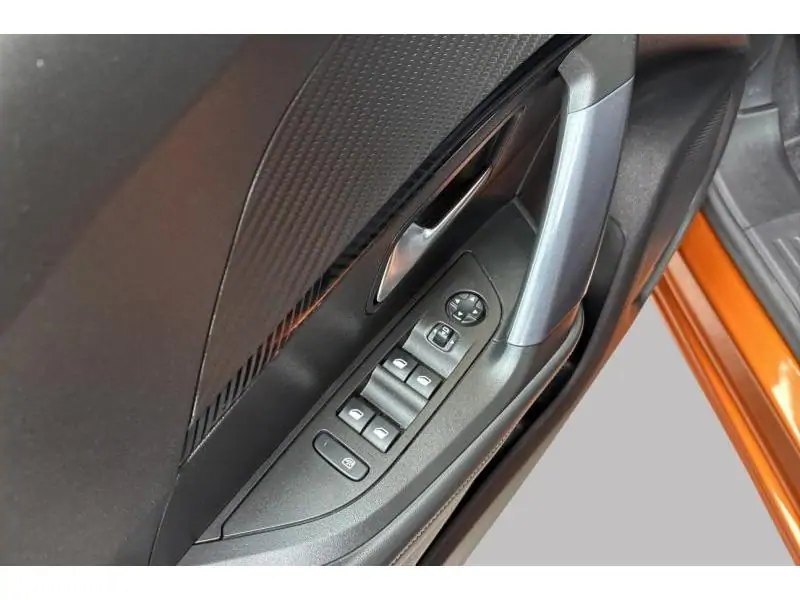 Occasion Peugeot 2008 ALLURE ORANGE 17
