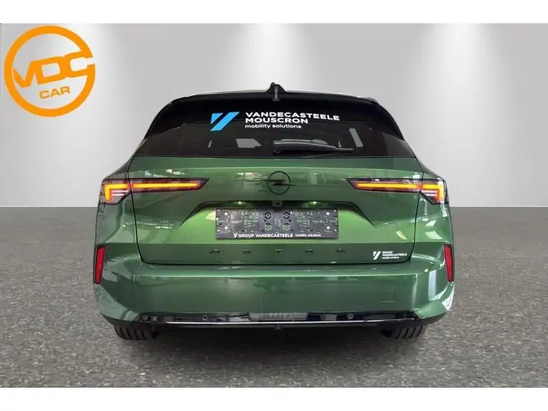 Démo Opel Astra Sports Tourer ULTIMATE GREEN 7